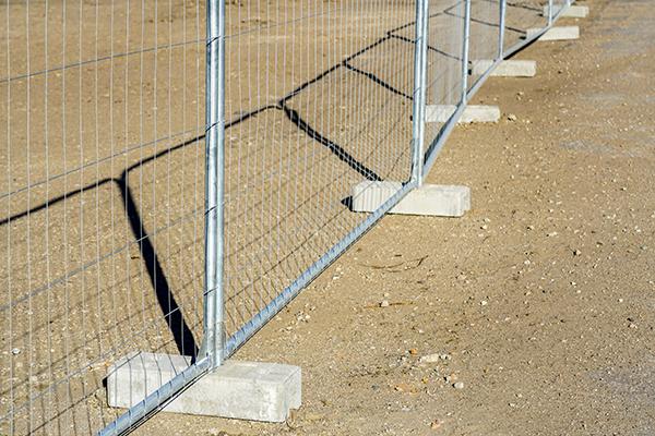 workers at Fence Rental Oxnard